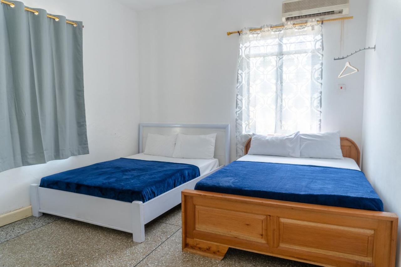 Brannic Lodge Accra Extérieur photo